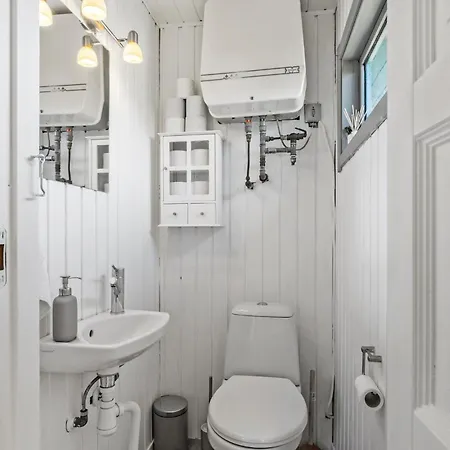 Дом отдыха 4 Bedroom Cozy In Халс
